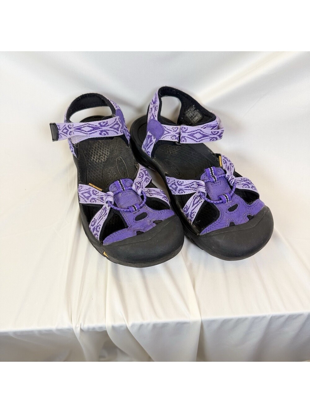 Keen,Women’s Sport Waterproof Hiking Shoe Sandals Purple Outdoors Sz 6 VGUC